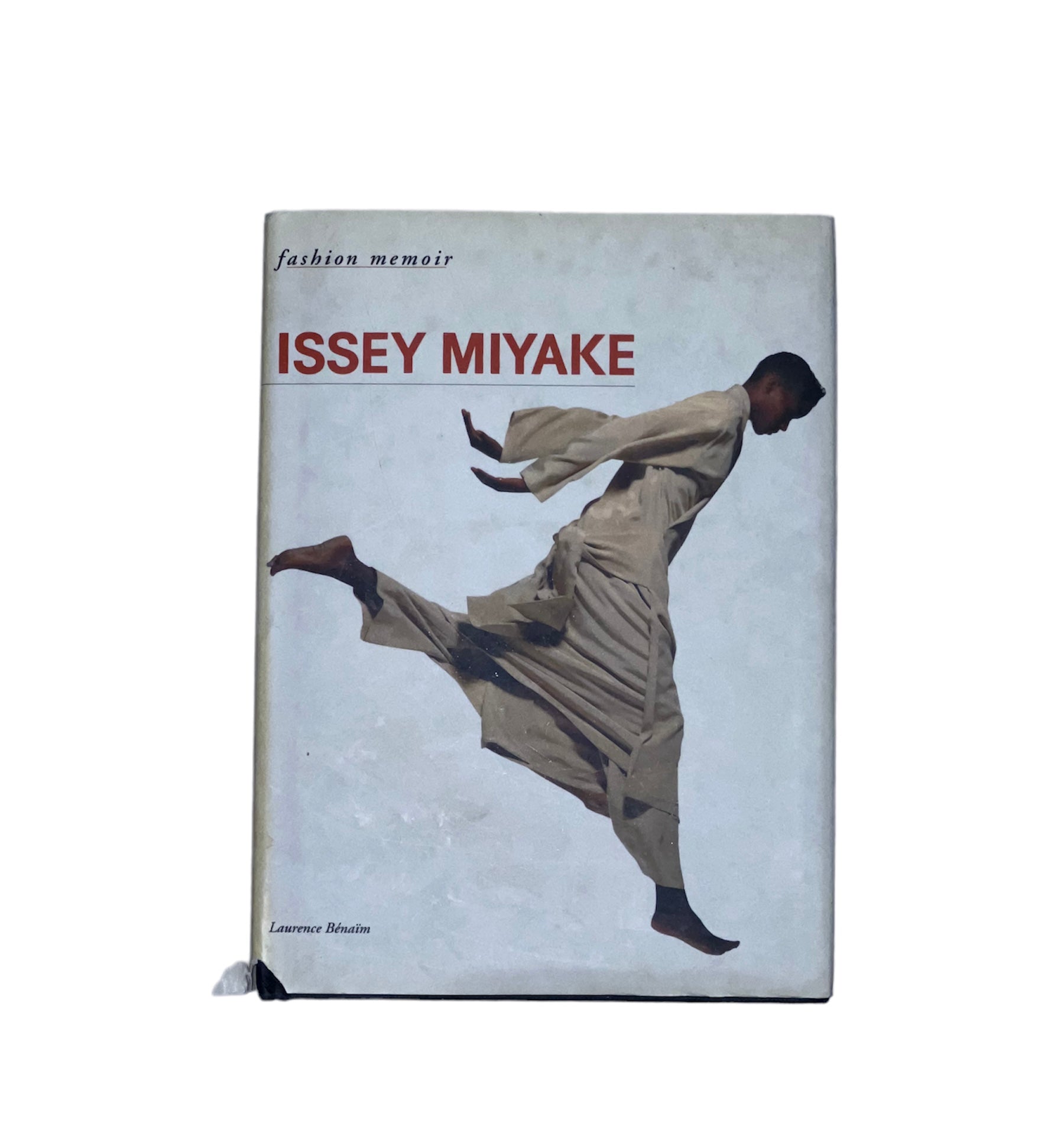 Vintage Issey Miyake fashion memoir by Laurence Bénaïm. 